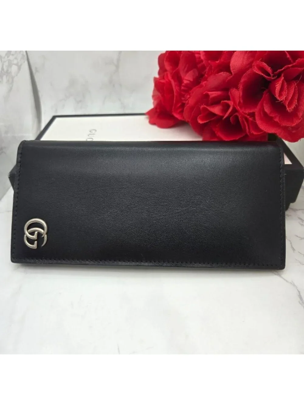 Gucci Wallet GG Marmont Silver Black